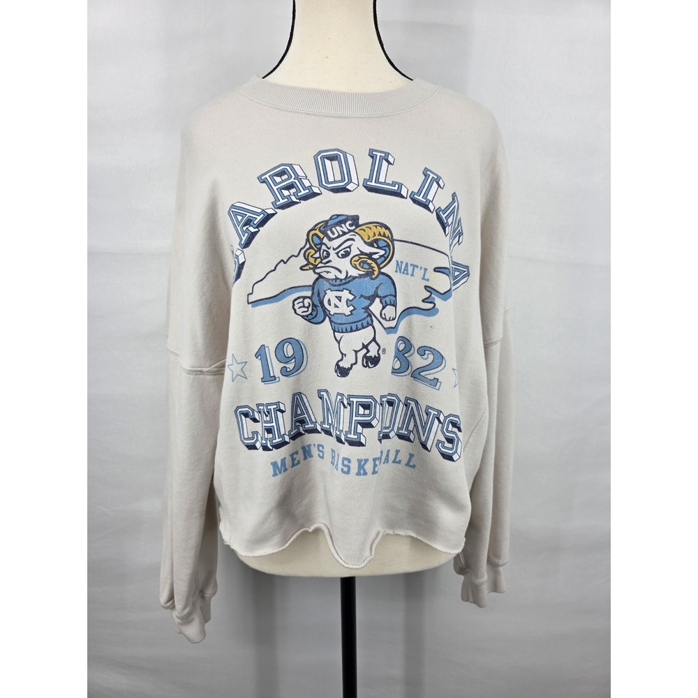 Abercrombie & Fitch UNC Carolina 1982 Champions Graphic Sweatshirt Cream Large